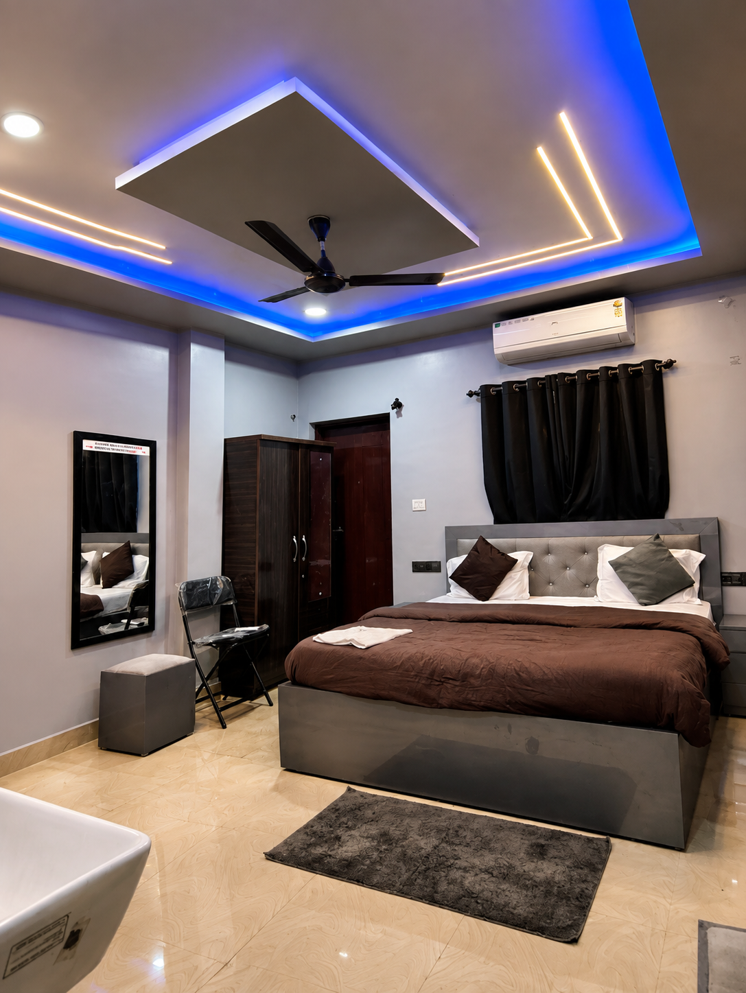 Deluxe room, fourth view